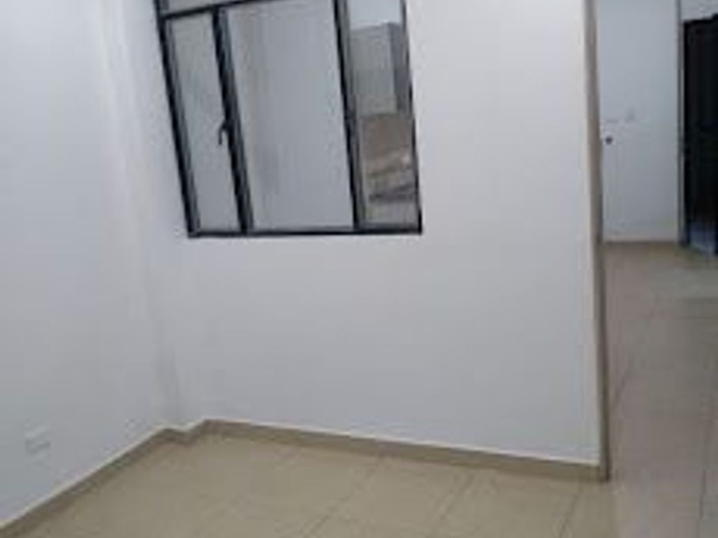Casa de 7 alcobas en venta en Garces Navas, Bogotá, 270 m² · foto 12 de 20