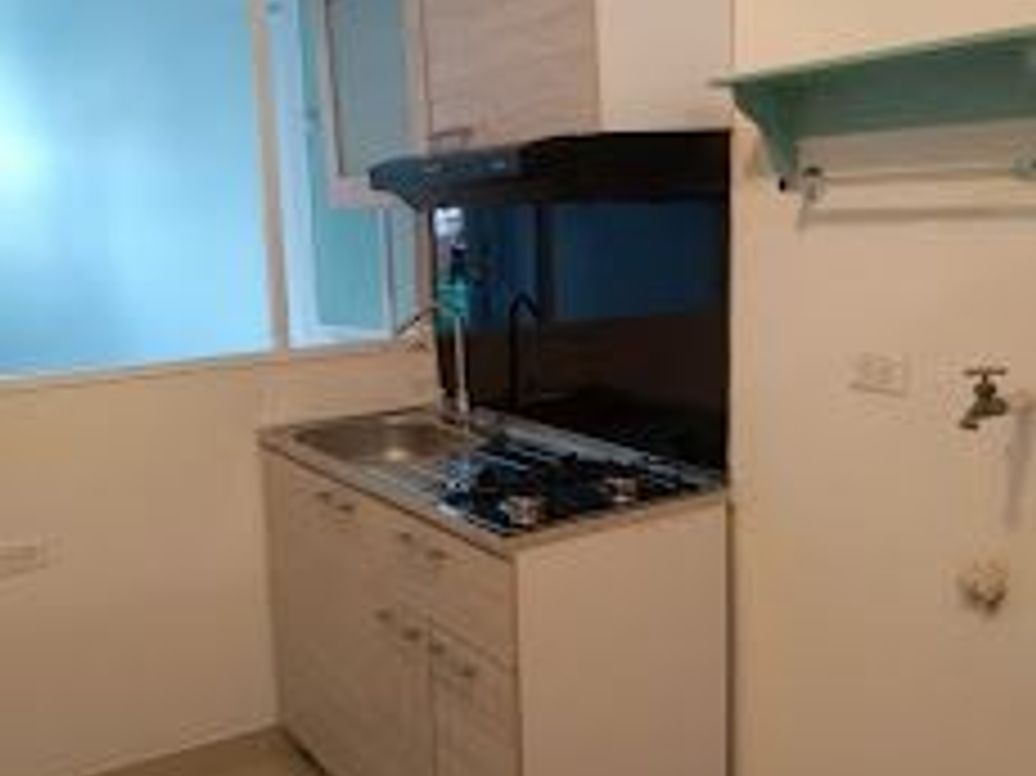 Casa de 7 alcobas en venta en Garces Navas, Bogotá, 270 m² · foto 15 de 20