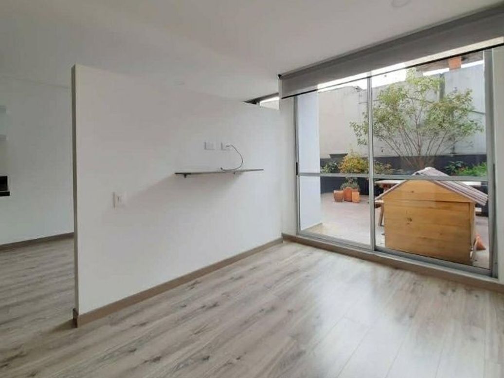 Apartaestudio en venta en Las Nieves, Bogotá, 42 m² · foto 3 de 8