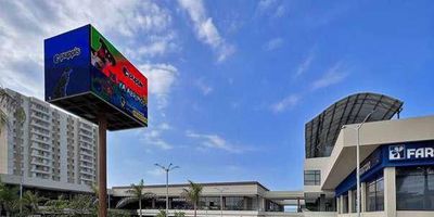 LOCAL en Arriendo - Venta ubicado en una zona de alta valorización. Con una superficie de 39.9 M2, este inmueble ofrece un espacio versátil y funcional para tu negocio. Con una ubicación estratégica y en desarrollo, este local es la oportunidad perfecta para expandir tu negocio,  Contáctanos para más información y agenda una visita: 321 8521992...