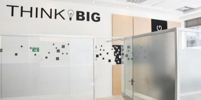 Te presentamos una excelente oportunidad de inversión en Bogotá. Se trata de un Local interior, en el segundo piso, torre peatonal del Centro Empresarial Arrecife.

Con un contrato a 15 años. Rentando mensualmente $ 6.500.000 incluida administración. Sin incluir parqueaderos y depósito.  
Con ajuste anual del IPC. 

No desaproveches esta oportunidad para adquirir tu nuevo local para inversión.

Contáctanos para agendar tu visita.