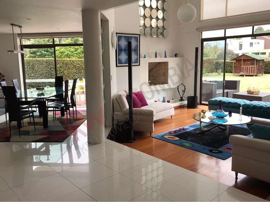Casa de 4 alcobas en venta en Guaymaral, Bogotá, 321 m² · foto 7 de 18