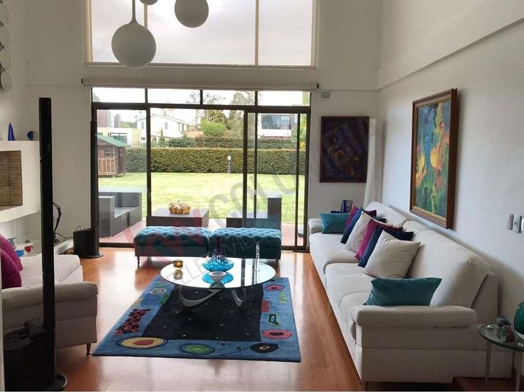 Casa de 4 alcobas en venta en Guaymaral, Bogotá, 321 m² · foto 8 de 18