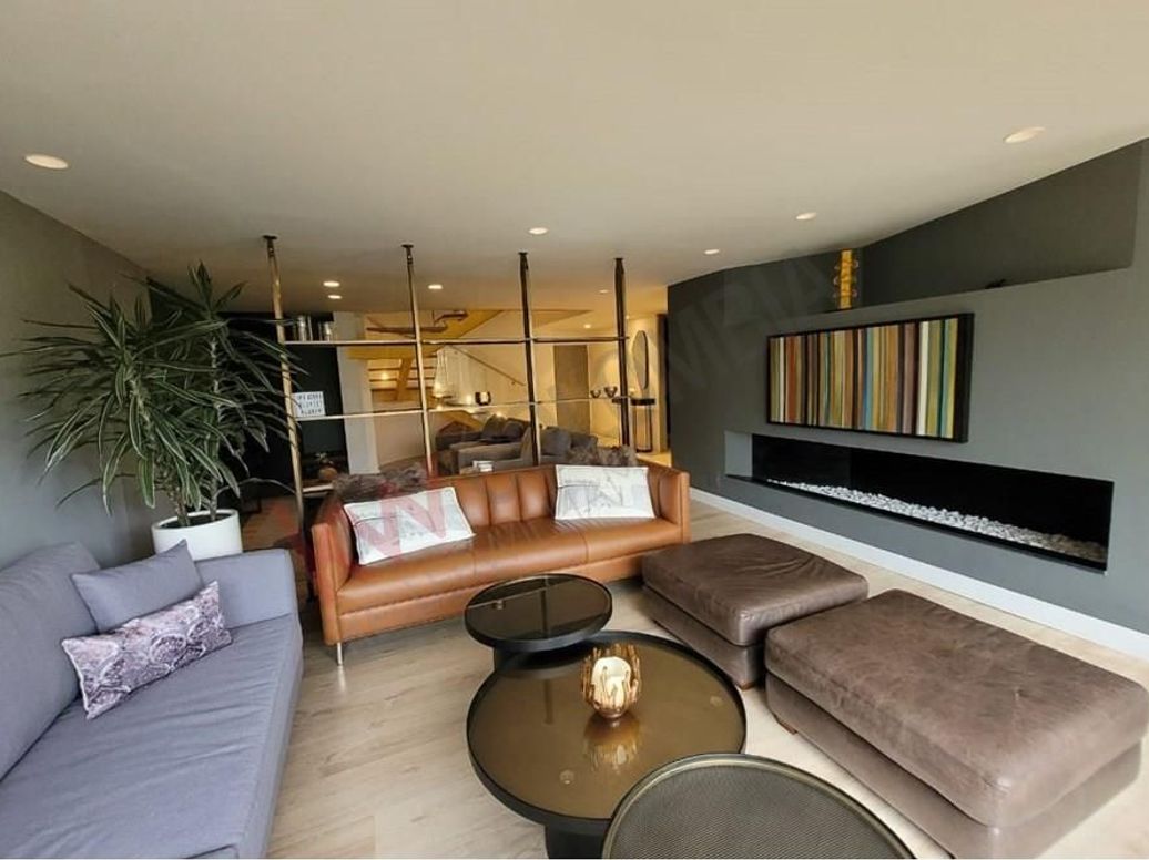 Apartamento de 2 alcobas en venta en El Retiro, Bogotá, 212 m² · foto 2 de 20