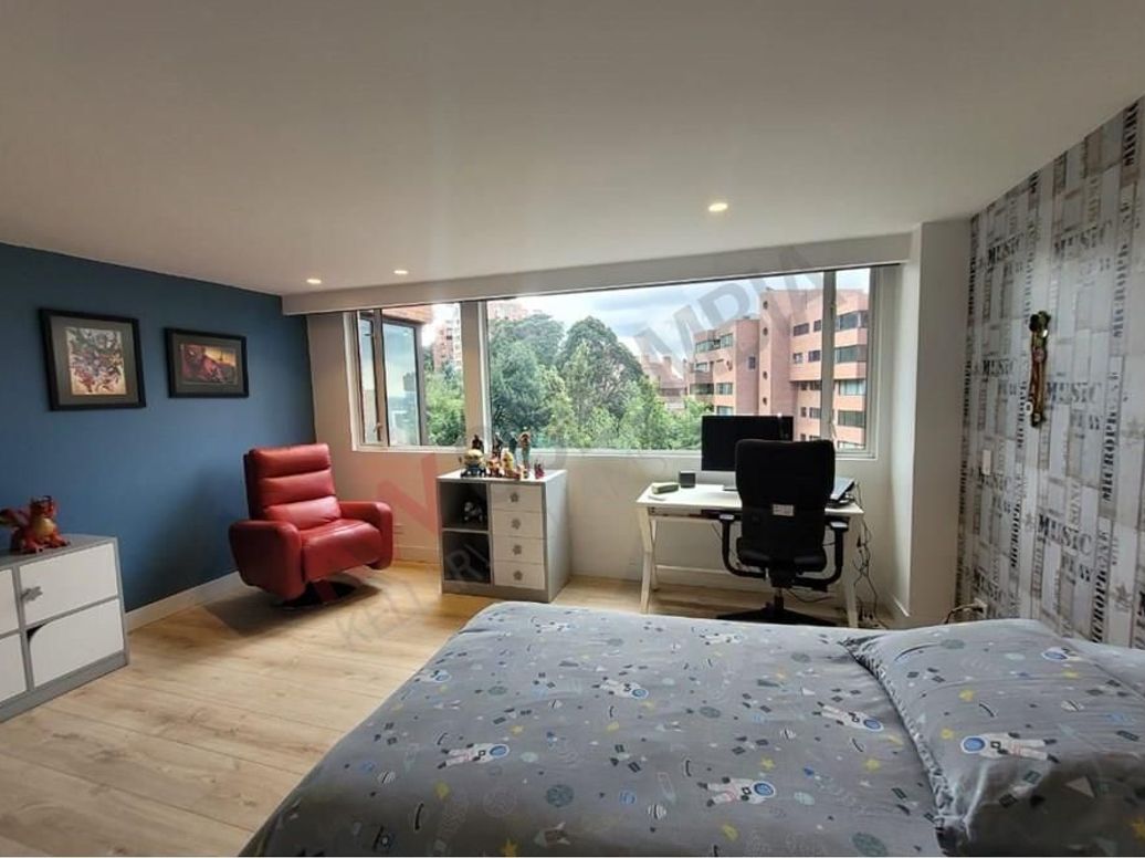 Apartamento de 2 alcobas en venta en El Retiro, Bogotá, 212 m² · foto 17 de 20