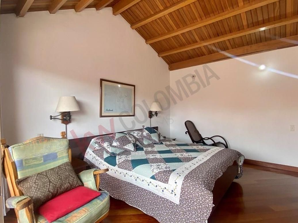 Apartamento de 3 alcobas en venta en Colina Campestre, Bogotá, 156 m² · foto 17 de 20