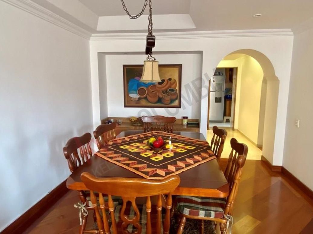 Apartamento de 3 alcobas en venta en Colina Campestre, Bogotá, 156 m² · foto 3 de 20