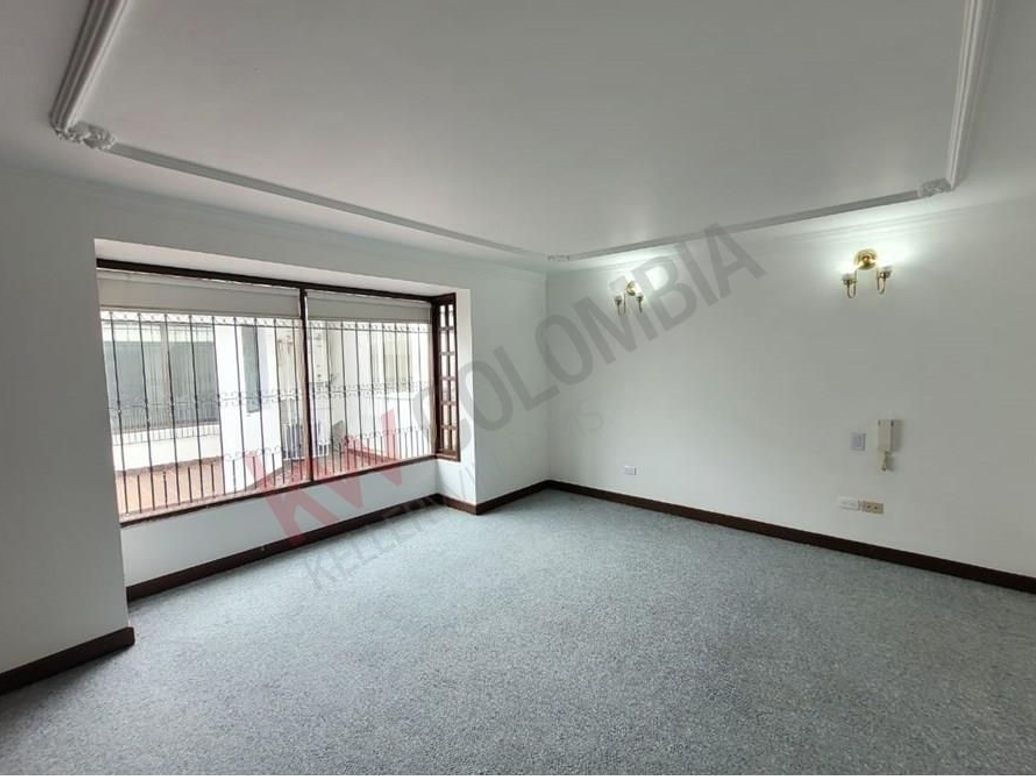 Casa de 3 alcobas en venta en Santa Barbara Alta, Bogotá, 594 m² · foto 12 de 19