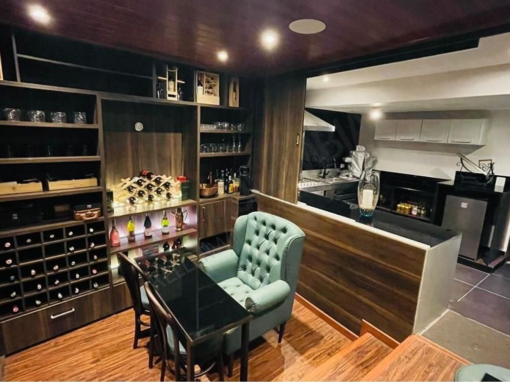 Casa de 4 alcobas en venta en Santa Ana, Bogotá, 1410 m² · foto 9 de 20