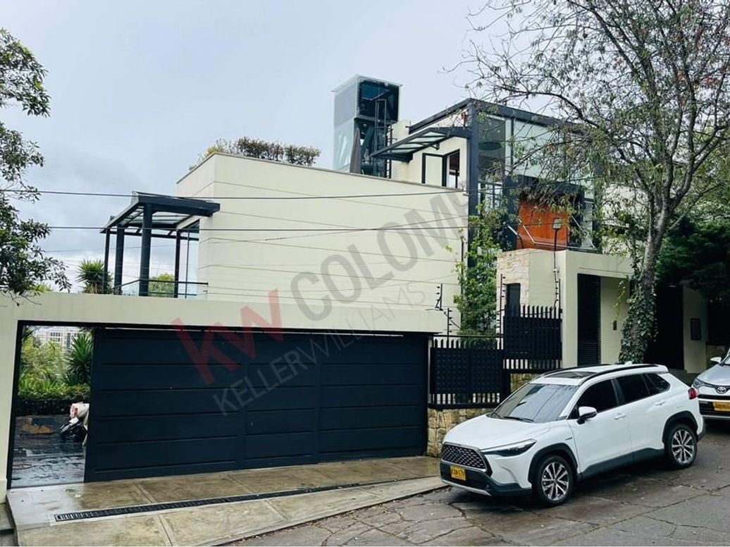 Casa de 4 alcobas en venta en Santa Ana, Bogotá, 1410 m² · foto 16 de 20