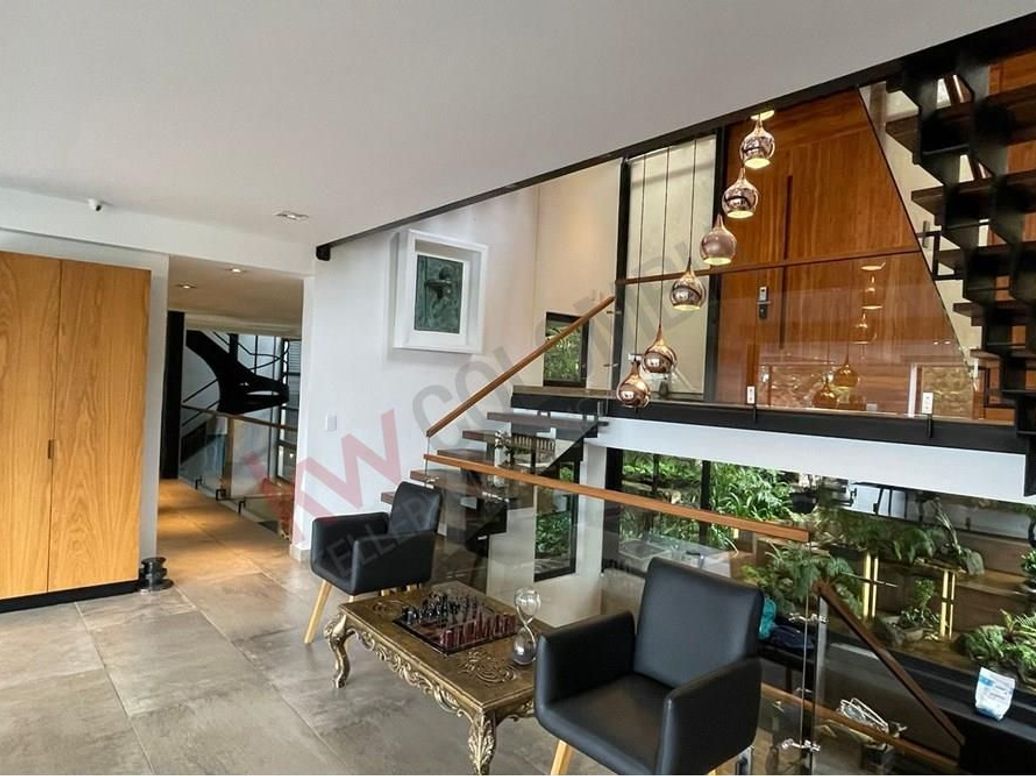 Casa de 4 alcobas en venta en Santa Ana, Bogotá, 1410 m² · foto 4 de 20