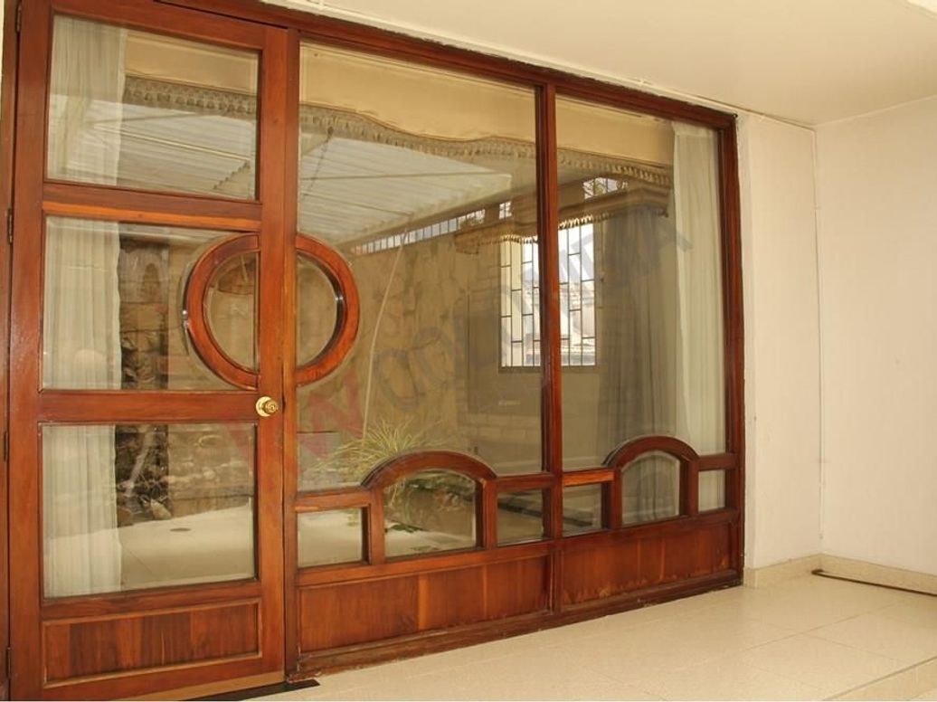 Casa en venta en Alhambra, Bogotá · foto 3 de 20