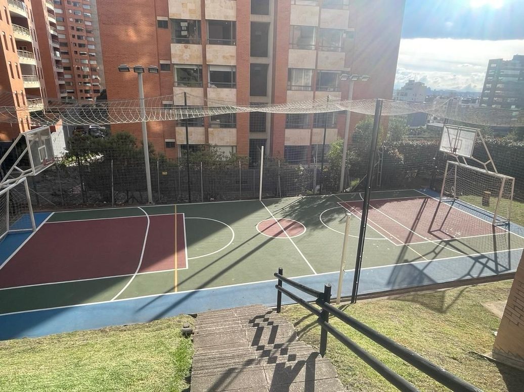 Apartamento de 3 alcobas en venta en Bella Suiza, Bogotá, 159 m² · foto 11 de 20