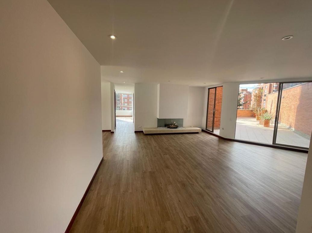 Apartamento de 3 alcobas en venta en Bella Suiza, Bogotá, 159 m² · foto 16 de 20