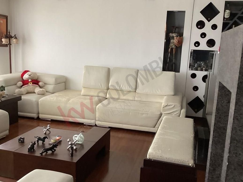 Apartamento de 4 alcobas en venta en Julio Flórez, Bogotá, 280 m² · foto 3 de 20