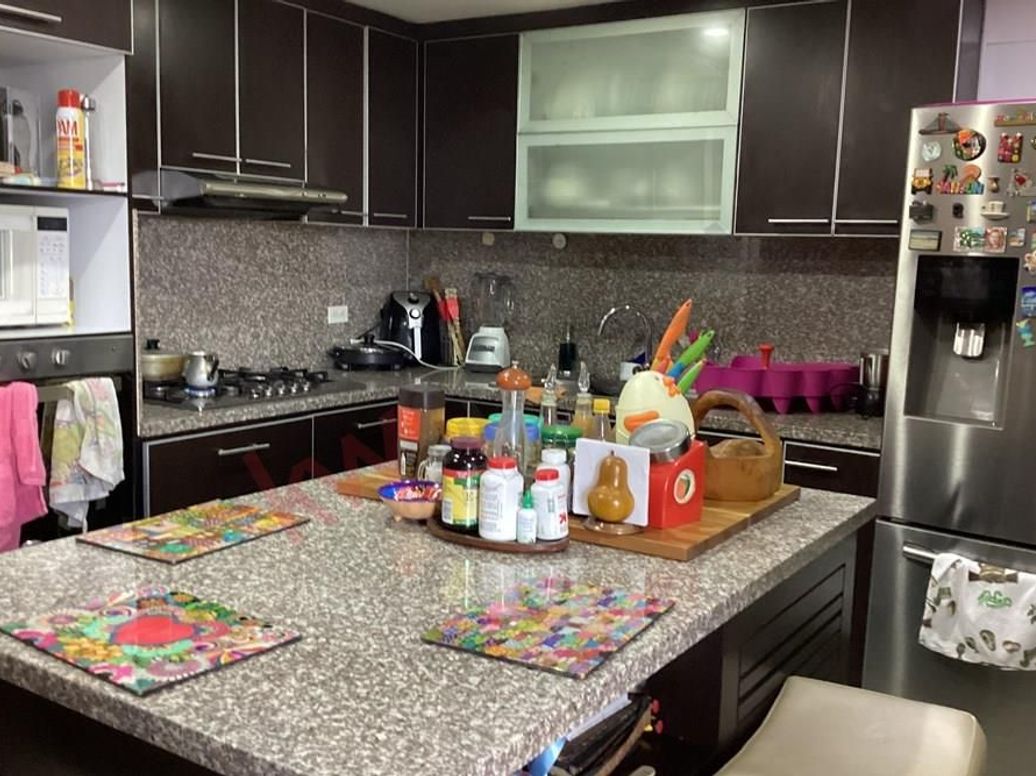 Apartamento de 4 alcobas en venta en Julio Flórez, Bogotá, 280 m² · foto 18 de 20