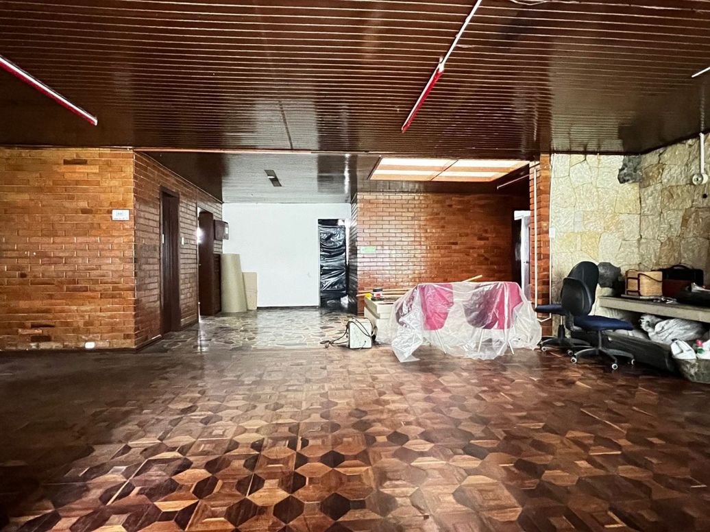 Casa de 6 alcobas en venta en Cedritos, Bogotá, 468 m² · foto 11 de 15