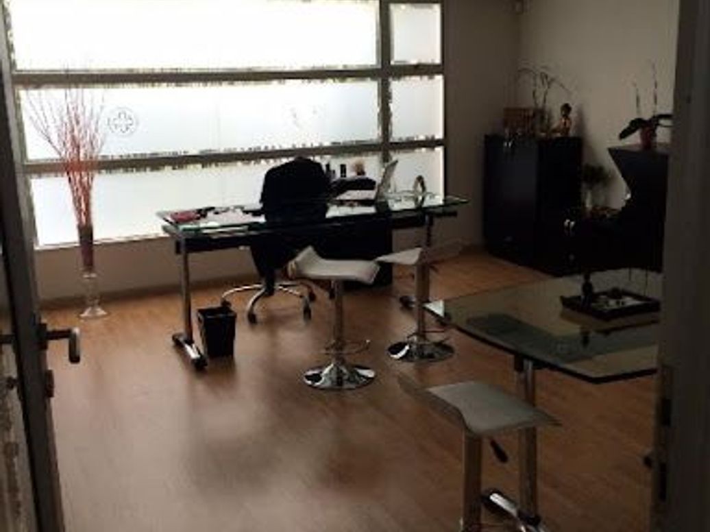 Casa de 5 alcobas en venta en Santa Ana Occidental, Bogotá, 130 m² · foto 2 de 3