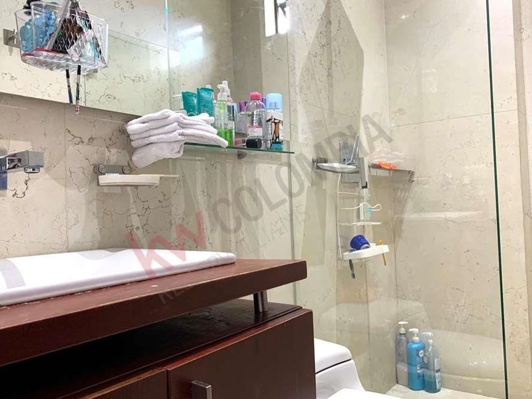 Casa de 3 alcobas en venta en Calatrava, Bogotá, 363 m² · foto 8 de 20