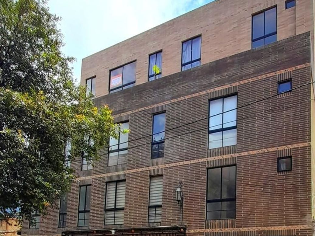 Apartamento de 1 alcoba en venta en Santa Barbara, Bogotá, 48 m² · foto 2 de 20