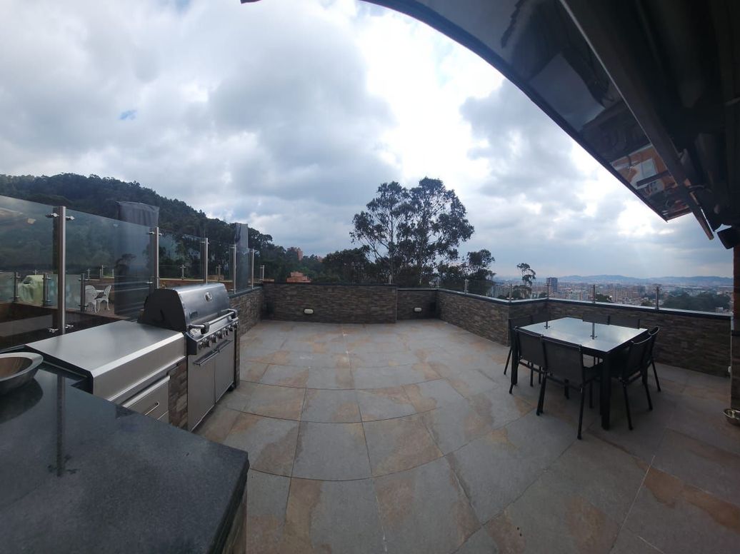 Casa de 4 alcobas en venta en Bosque De Pinos, Bogotá, 292 m² · foto 18 de 20