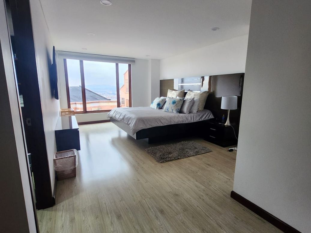 Casa de 4 alcobas en venta en Bosque De Pinos, Bogotá, 292 m² · foto 10 de 20