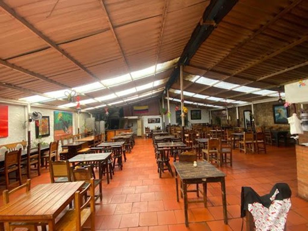 Casa de 1 alcoba en venta en Centro Administrativo, Bogotá, 864 m² · foto 9 de 20
