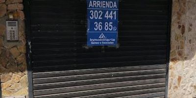 Local en arriendo ubicado en Bello, 17 mts ,con un baño y cocineta con red de gas, cerca a la plaza de mercado y parque de Bello, autopista norte. Cc Fabricato.