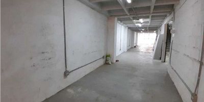 Se arrienda bodega en Villa Hermosa, propiedad cercana a la clínica el rosario del villa hermosa,  supermercados, colegios y iglesias cercanas excelente ubicación. 

 

Cod (L4027)
