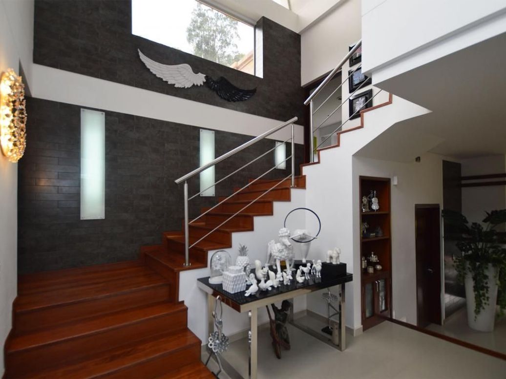 Casa de 4 alcobas en venta en El Vergel, Bogotá, 400 m² · foto 9 de 20