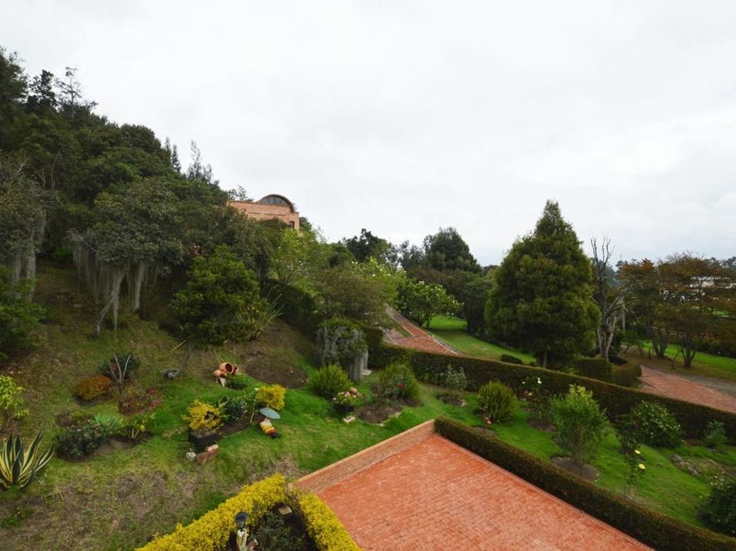 Casa de 4 alcobas en venta en El Vergel, Bogotá, 400 m² · foto 19 de 20