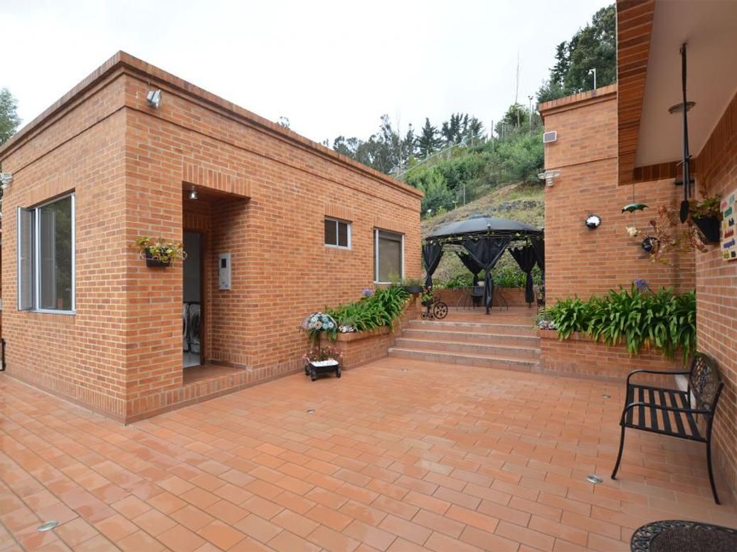 Casa de 4 alcobas en venta en El Vergel, Bogotá, 400 m² · foto 20 de 20