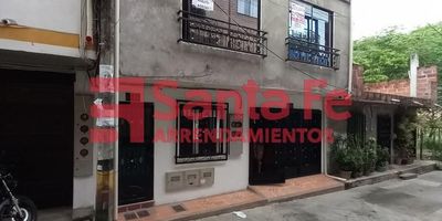 INMUEBLE SUJETO A VERIFICACIÓN DE DISPONIBILIDAD,
SALA COMEDOR, COCINA SEMI INTEGRAL, ALACENAS, PISO EN CERAMICA