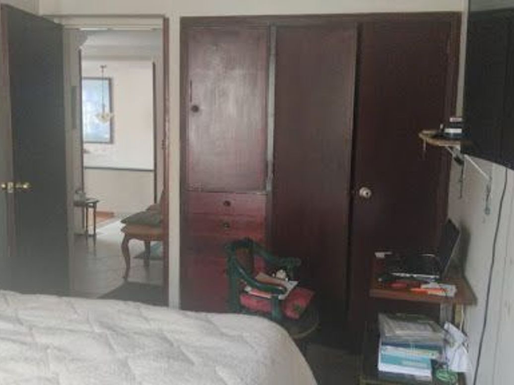 Casa de 3 alcobas en venta en Los Cedros, Bogotá, 360 m² · foto 16 de 20