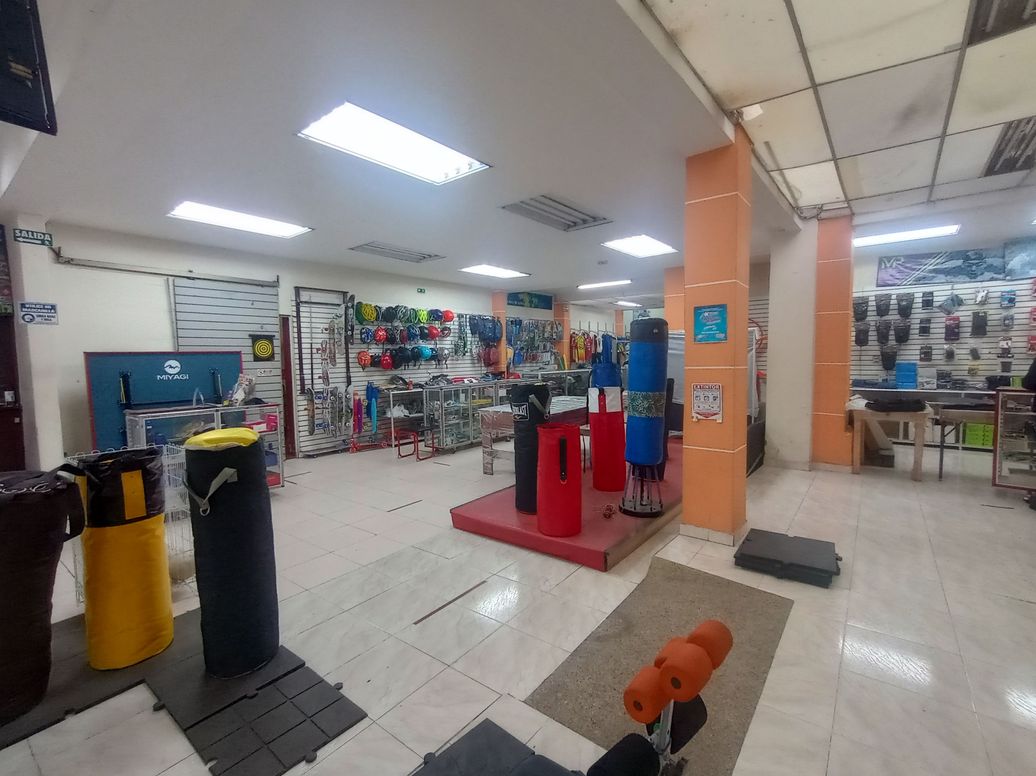 Casa de 9 alcobas en venta en La Veracruz, Bogotá, 1111 m² · foto 6 de 9