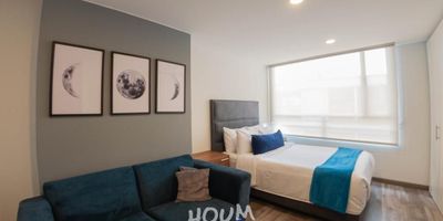 [VEN] ID HOUM: 86132

En Houm te ayudamos de forma fácil y segura. Los beneficios de comprar con nosotros:
    • Te ayudamos a conseguir financiamiento a través de una asesoría personalizada
    • Mediación y seguimiento de todo el proceso
    • Ponemos a tu disposición profesionales en notariado, registro y asesoría jurídica
¡Solo te preocupas de las firmas!

Departamento en venta, ubicado en el barrio  Veracruz, Las Nieves, con una superficie construida de 24.00 m² y superficie total de 24.00 m², Se vende amoblado, vista interior, libre de gravámenes.

Sus principales características son:

    • 1 dormitorio
    • 1 baño
    • No Admite mascotas
    • Cocina tipo americana
    • Piso 8
    • Año de construcción: 2022
            
Además, el inmueble cuenta con las siguientes amenidades:

    • Salón de eventos
    • Ascensor
    • Zona de juegos
    • Lavandería

Si compras con nosotros, te brindamos asesoría personalizada durante todo el proceso.
Más que una inmobiliaria, somos Houm.
*Aplican T&C