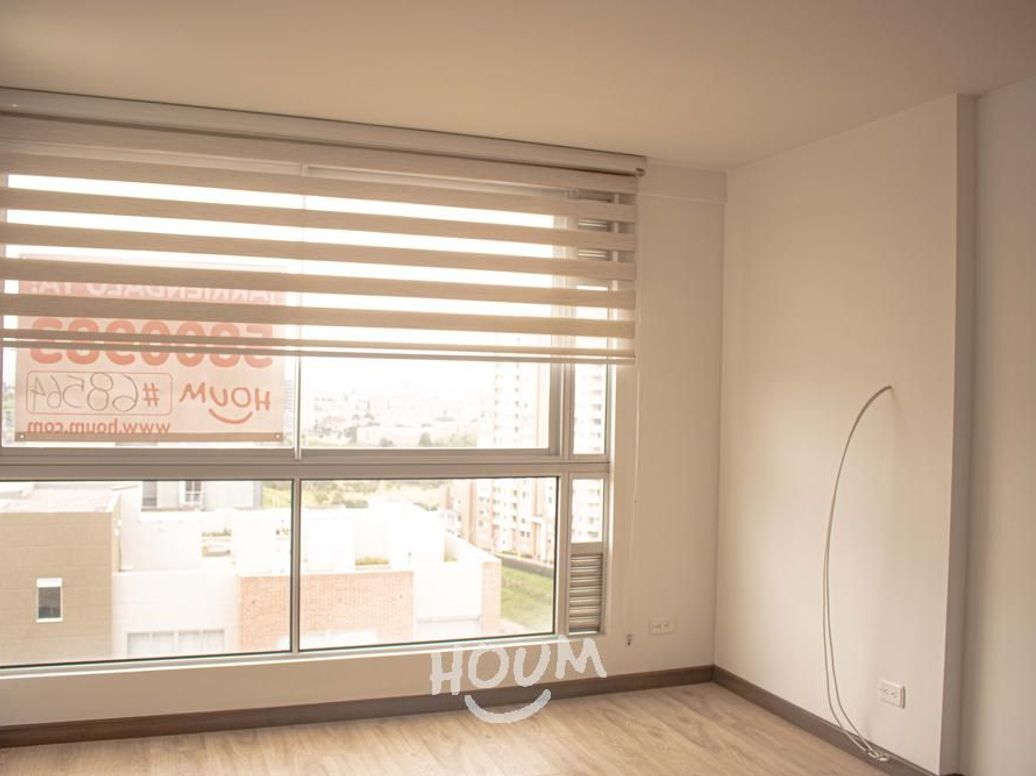 Apartamento de 1 alcoba en venta en Villemar Fontibon, Bogotá, 35 m² · foto 2 de 20
