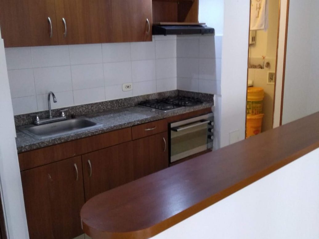 Apartamento de 3 alcobas en venta en Gran Granada, Bogotá, 71 m² · foto 4 de 18