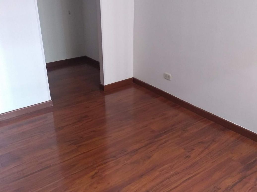 Apartamento de 3 alcobas en venta en Gran Granada, Bogotá, 71 m² · foto 2 de 18