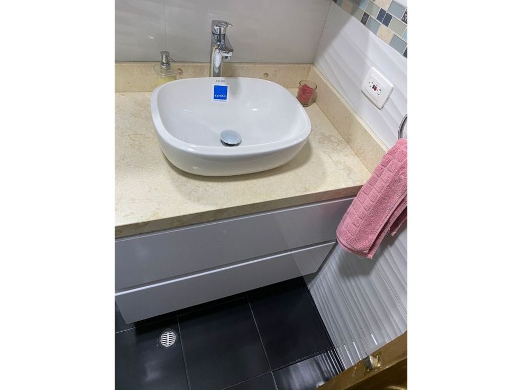 Casa de 4 alcobas en venta en Salitre Greco, Bogotá, 140 m² · foto 14 de 17