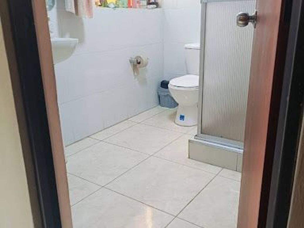 Casa de 6 alcobas en venta en Los Angeles, Bogotá, 297 m² · foto 20 de 20