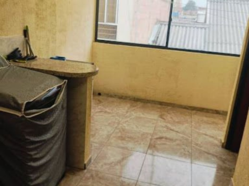 Casa de 6 alcobas en venta en Los Angeles, Bogotá, 297 m² · foto 8 de 20