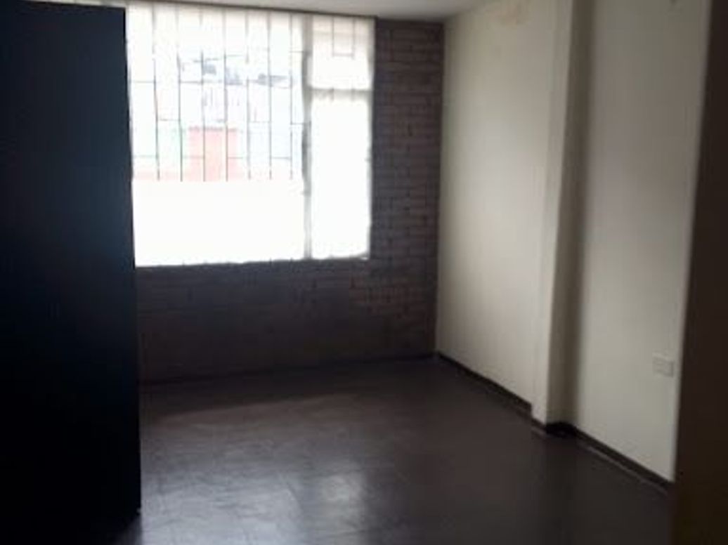 Casa de 6 alcobas en venta en Argelia 1, Bogotá, 61 m² · foto 10 de 16