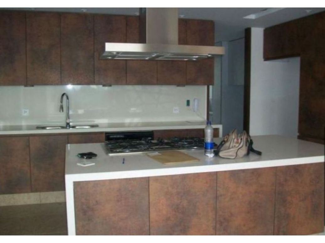Apartamento de 3 alcobas en venta en Chicó Alto, Bogotá, 247 m² · foto 11 de 17