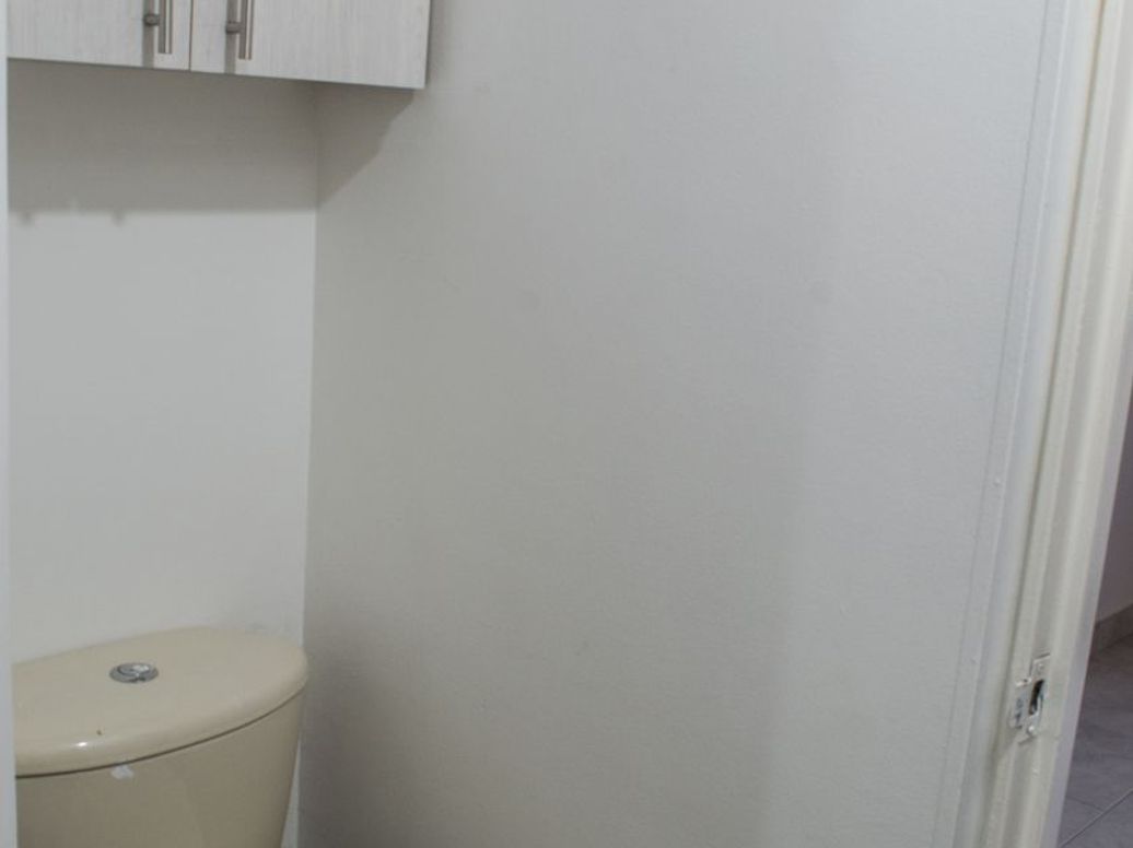 Apartamento de 2 alcobas en arriendo en Cedro Narvaez, Bogotá, 70 m² · foto 5 de 16