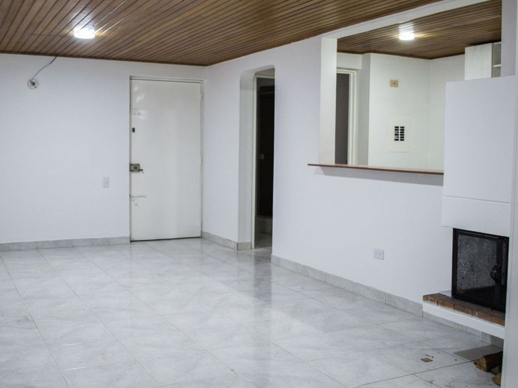 Apartamento de 2 alcobas en arriendo en Cedro Narvaez, Bogotá, 70 m² · foto 12 de 16