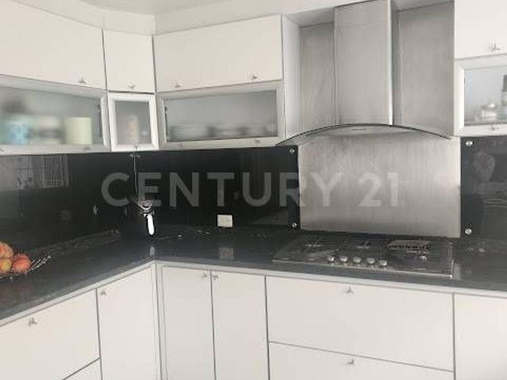 Casa de 4 alcobas en venta en Niza, Bogotá, 350 m² · foto 9 de 20