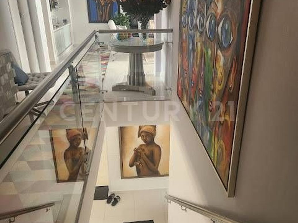 Casa de 4 alcobas en venta en Niza, Bogotá, 350 m² · foto 10 de 20