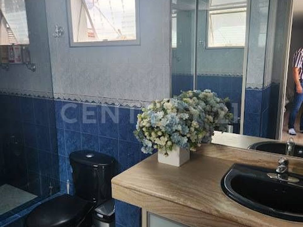 Casa de 4 alcobas en venta en Niza, Bogotá, 350 m² · foto 15 de 20