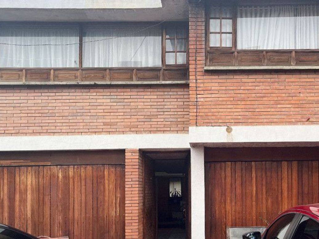 Casa de 4 alcobas en venta en El Contador, Bogotá, 463 m² · foto 3 de 13